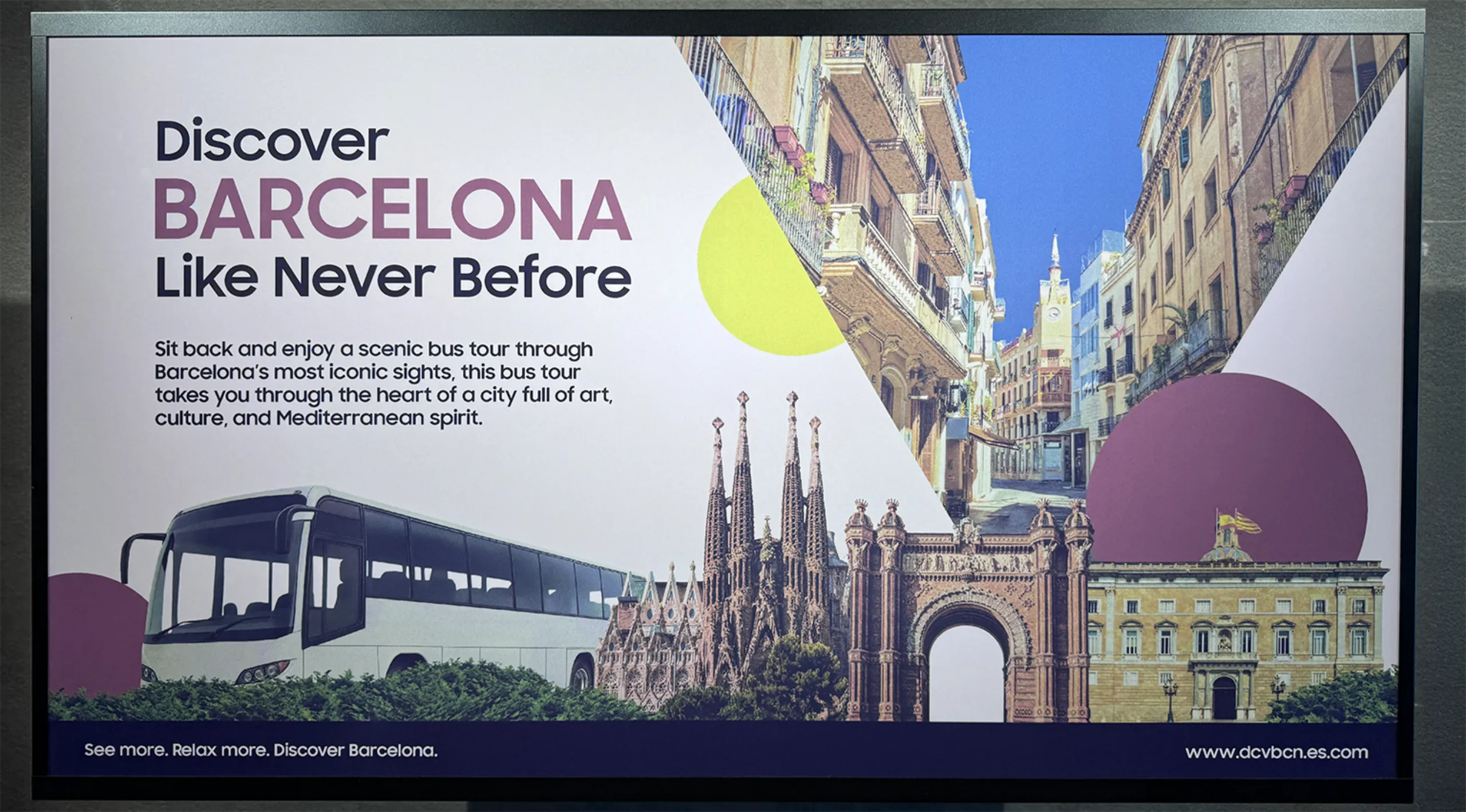 Grossformatige E-Ink Digital Signage Displays auf der ISE 2026 (Dynascan, Samsung, AUO).